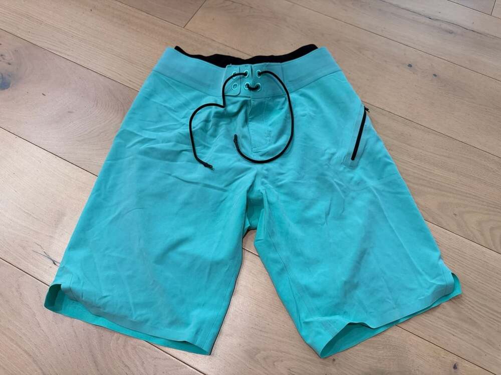 Lululemon Board Shorts Size 30 Teal Swim Trunks